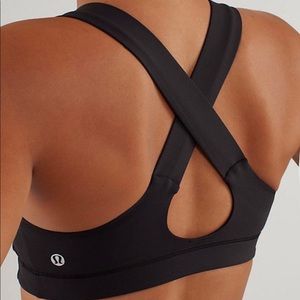 LULULEMON ALL SPORT BRA size 4